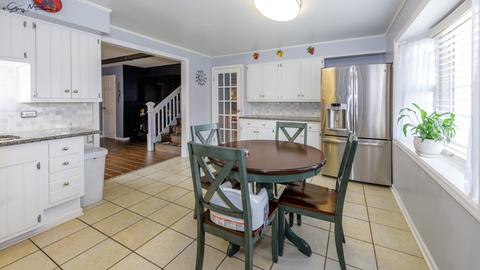 2430 188th St, Lansing, IL 60438 photo 7