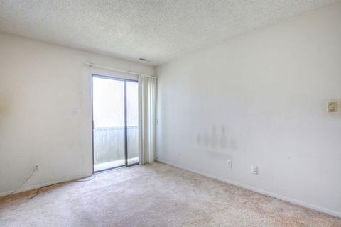 2115 Melrose Dr #B, Champaign, IL 61820 photo 11