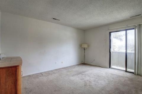 2115 Melrose Dr #B, Champaign, IL 61820 photo 9