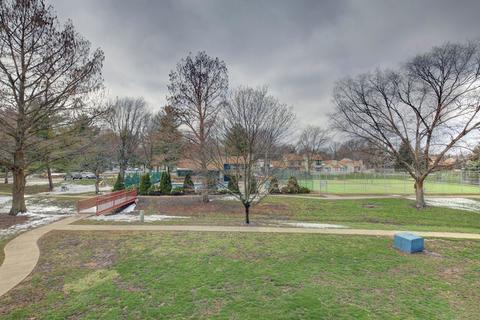 2115 Melrose Dr #B, Champaign, IL 61820 photo 19