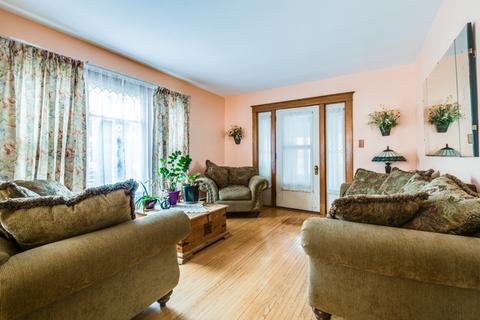 319 E 14th St, Lockport, IL 60441 photo 5