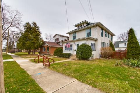 319 E 14th St, Lockport, IL 60441 photo 3