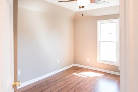 834 S 4th St, Aurora, IL 60505 photo 20