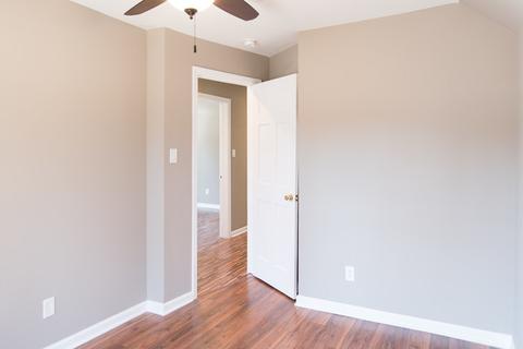 834 S 4th St, Aurora, IL 60505 photo 21