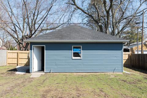 834 S 4th St, Aurora, IL 60505 photo 25