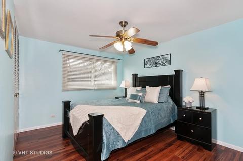 1064 Windsor Dr, Wheaton, IL 60189 photo 9
