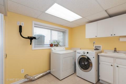 1064 Windsor Dr, Wheaton, IL 60189 photo 14