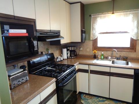 3913 Grand Ave, Mchenry, IL 60050 photo 8