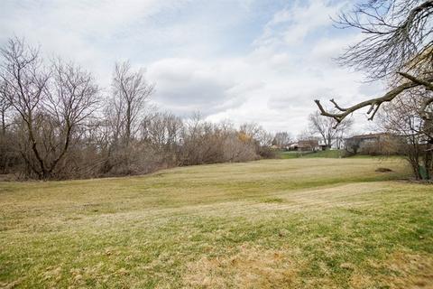 3660 Lexington Dr, Hoffman Estates, IL 60192 photo 19