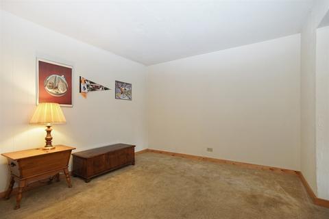 3660 Lexington Dr, Hoffman Estates, IL 60192 photo 10