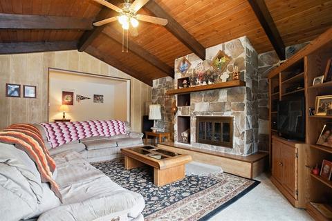 3660 Lexington Dr, Hoffman Estates, IL 60192 photo 9