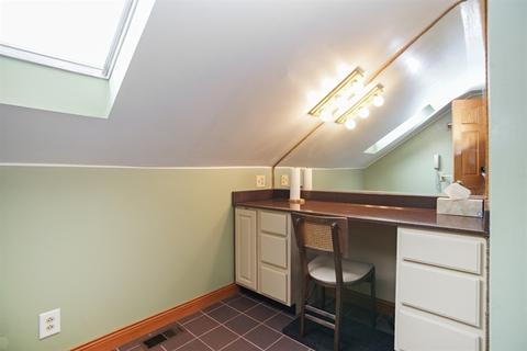 3660 Lexington Dr, Hoffman Estates, IL 60192 photo 17