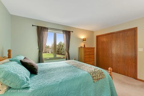 407 E Pierce St, Elburn, IL 60119 photo 7