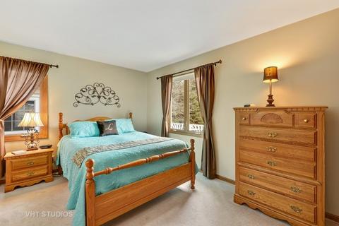 407 E Pierce St, Elburn, IL 60119 photo 8