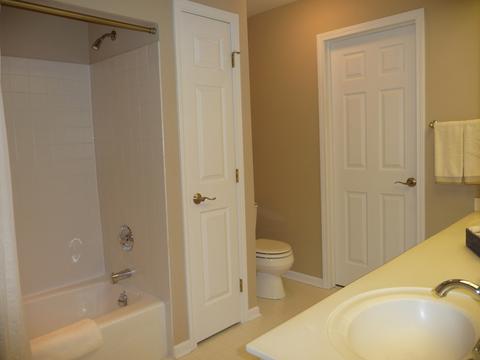 2502 Windrush Ln, Northbrook, IL 60062 photo 20