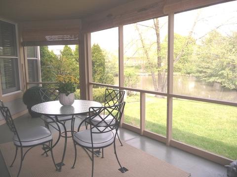 2502 Windrush Ln, Northbrook, IL 60062 photo 5