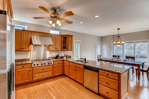 13627 Sharp Dr, Plainfield, IL 60544 photo 9