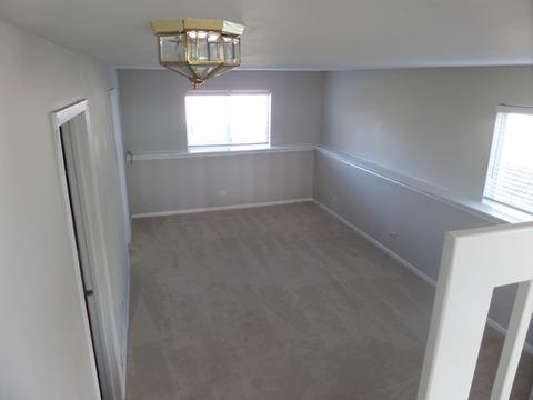 1366 Walden Dr, Elgin, IL 60120 photo 6