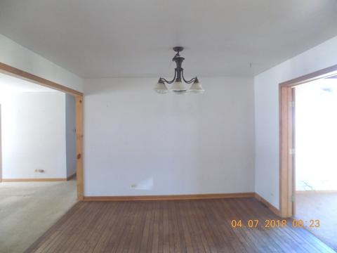 2900 E Spruce Dr, Crete, IL 60417 photo 5