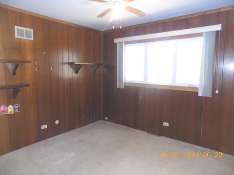 2900 E Spruce Dr, Crete, IL 60417 photo 13
