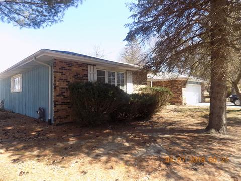 2900 E Spruce Dr, Crete, IL 60417 photo 2