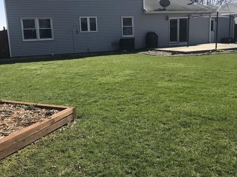 654 E Porter Ave, Watseka, IL 60970 photo 8