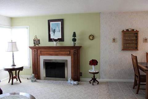 411 S Heaton St, Morrison, IL 61270 photo 8