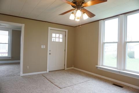 210 E Main St, Camargo, IL 61919 photo 11