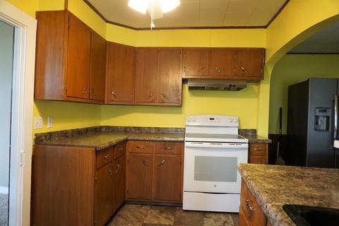 210 E Main St, Camargo, IL 61919 photo 14