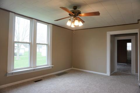 210 E Main St, Camargo, IL 61919 photo 10