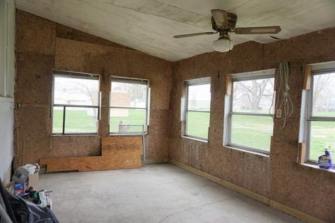 210 E Main St, Camargo, IL 61919 photo 34