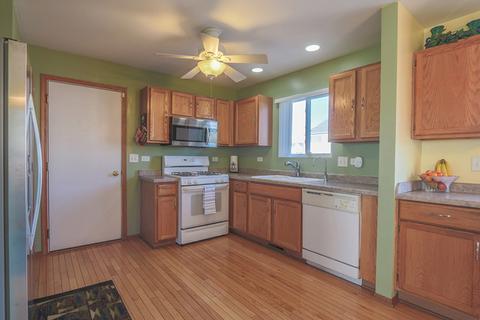 1815 Caton Ridge Dr, Plainfield, IL 60586 photo 9