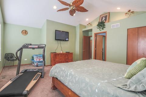 1815 Caton Ridge Dr, Plainfield, IL 60586 photo 16