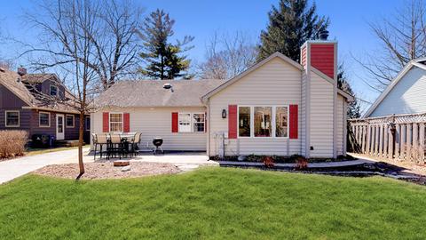 539 E 8th Ave, Naperville, IL 60563 photo 23