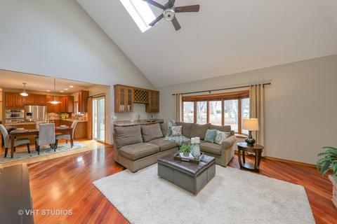 6120 Willowood Ln, Willowbrook, IL 60527 photo 11