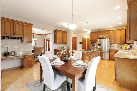 6120 Willowood Ln, Willowbrook, IL 60527 photo 8