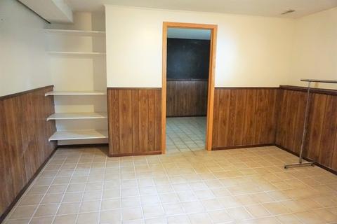801 Castleton Dr, Champaign, IL 61821 photo 27