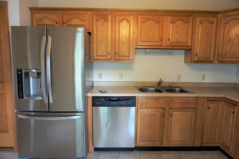 801 Castleton Dr, Champaign, IL 61821 photo 15