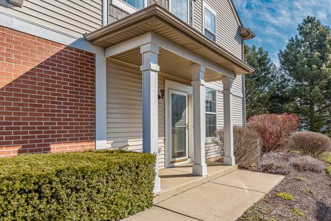 24037 Walnut Cir, Plainfield, IL 60585 photo 2