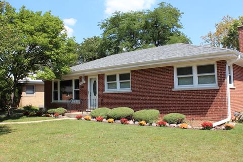 1867 Maple St, Des Plaines, IL 60018 photo 1