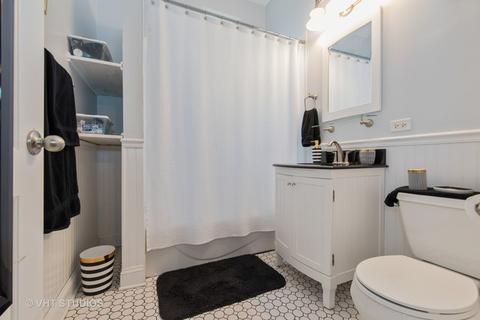 4126 S Berkeley Ave, Chicago, IL 60653 photo 9