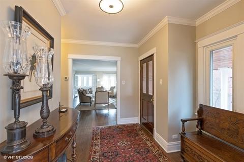 818 Clinton Pl, River Forest, IL 60305 photo 2