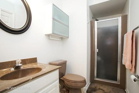 1656 Pebble Beach Dr, Hoffman Estates, IL 60169 photo 10