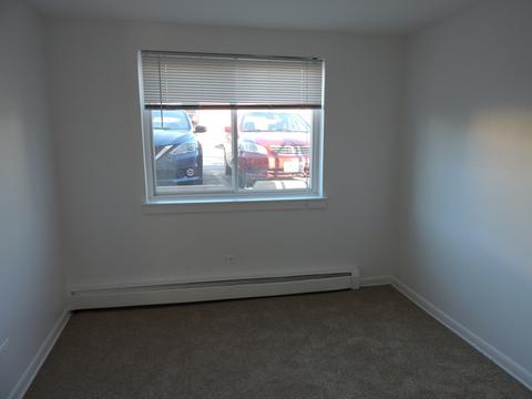 8811 Dee Rd, Des Plaines, IL 60016 photo 25