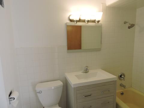 8811 Dee Rd, Des Plaines, IL 60016 photo 29