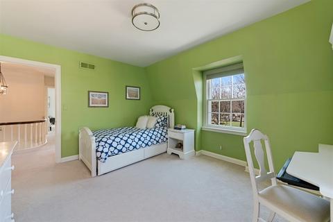 155 Spring Ln, Winnetka, IL 60093 photo 30