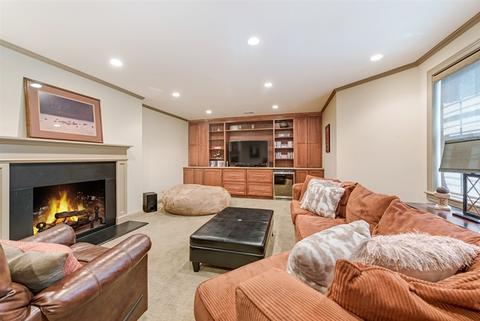 155 Spring Ln, Winnetka, IL 60093 photo 35