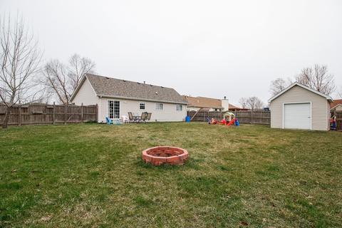 1675 Edgewater Dr, Morris, IL 60450 photo 11