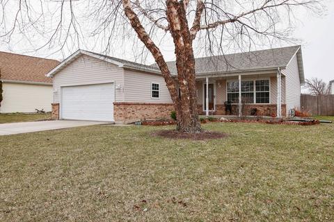 1675 Edgewater Dr, Morris, IL 60450 photo 2