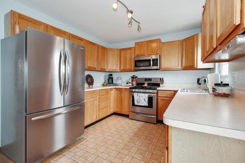1675 Edgewater Dr, Morris, IL 60450 photo 3